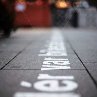 Text on pavement - shoot.is